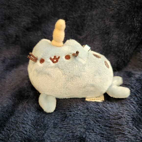 Gund Pusheen The Cat Cute Blue Narwhal Keychain Plush 2018 Mystery Box - Picture 1 of 7